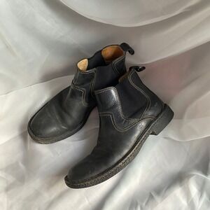 BORN Leather Chelsea Black Ankle Boots Men's 9 Heritage Rugged Academia Gorpcore